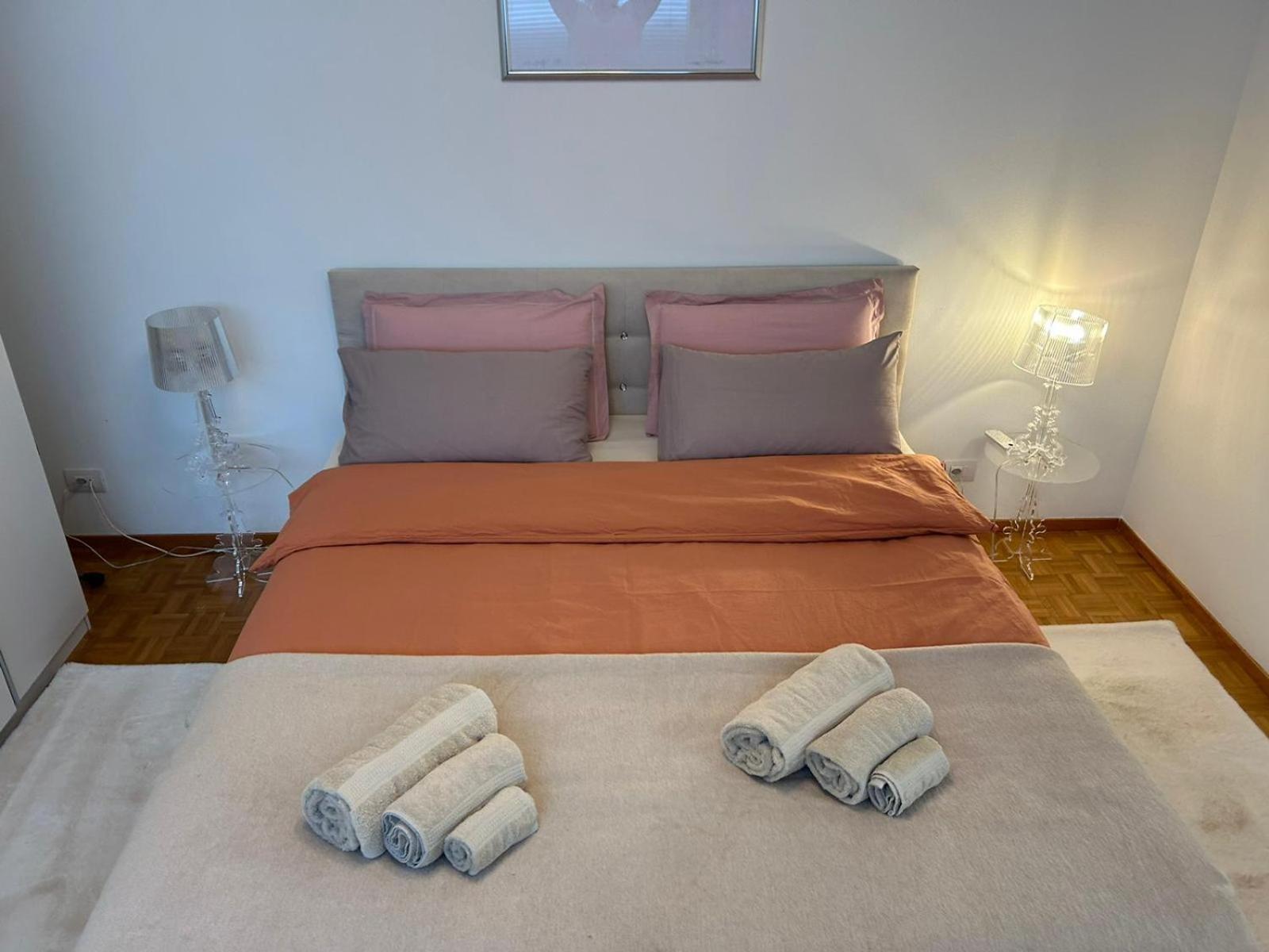 Lugano Ferienwohnung Naehe Vom See Mit Swimmingpool & Sauna ปาราดีโซ ภายนอก รูปภาพ
